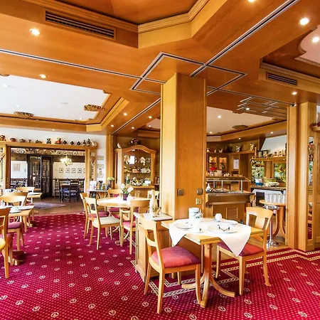 Bären Hotel 3*